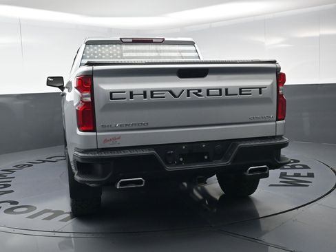 Used 2020 Chevrolet Silverado 1500 Custom Trail Boss w/ Custom Convenience Package image 18