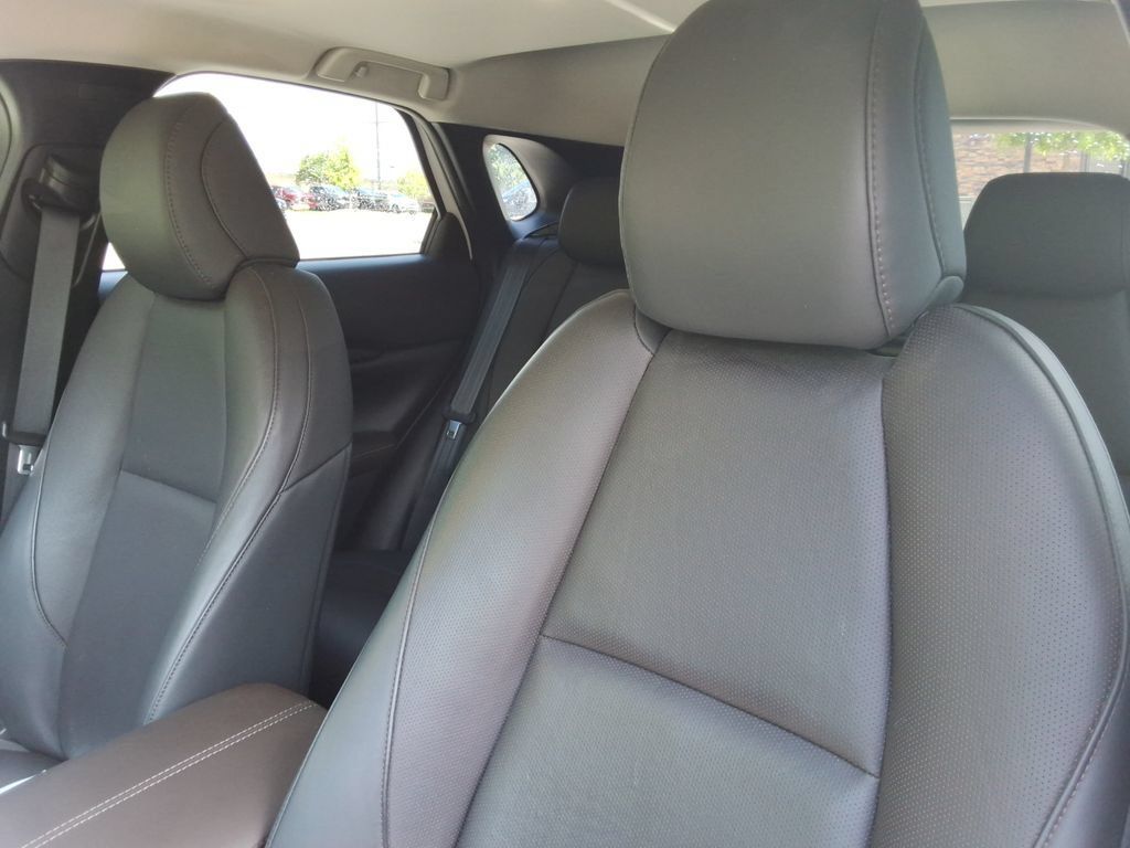 Used 2021 MAZDA CX-30 AWD 2.5 S w/ Premium Package image 23