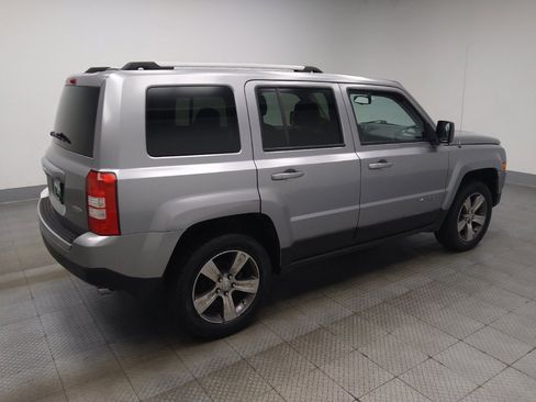 Used 2017 Jeep Patriot High Altitude AWD/4WD image 10