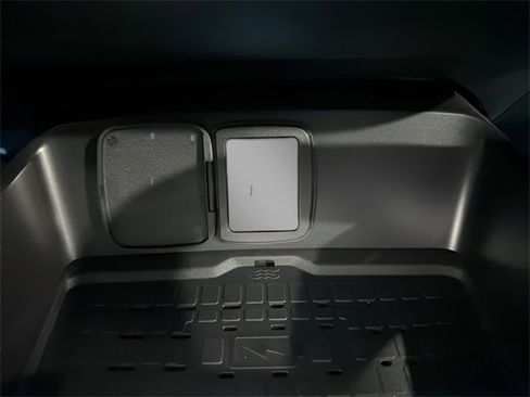 Used 2024 Ford Bronco Raptor w/ Interior Carbon Fiber Pack 6 image 23