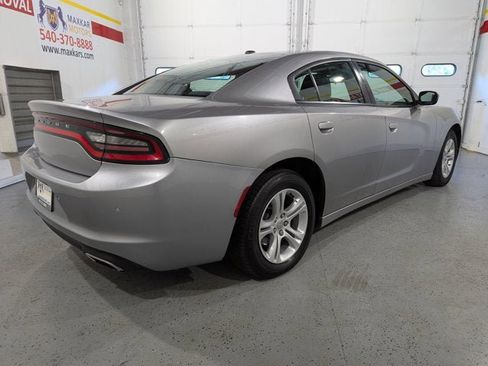 Used 2016 Dodge Charger SE w/ Popular Equipment Group image 7