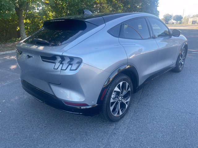 Used 2021 Ford Mustang Mach-E Premium AWD/4WD image 5