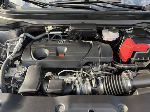 Used 2025 Acura RDX SH-AWD image 18