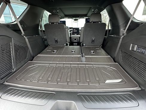 New 2026 GMC Yukon Elevation w/ Elevation Premium Package image 8