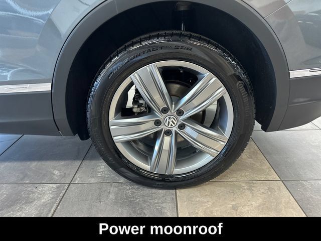 Used 2020 Volkswagen Tiguan SEL AWD/4WD image 8