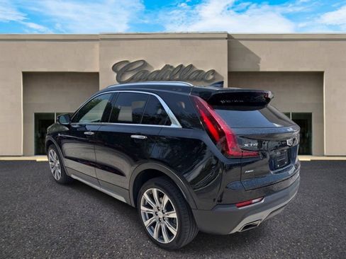 Used 2023 Cadillac XT4 Premium Luxury AWD/4WD image 5