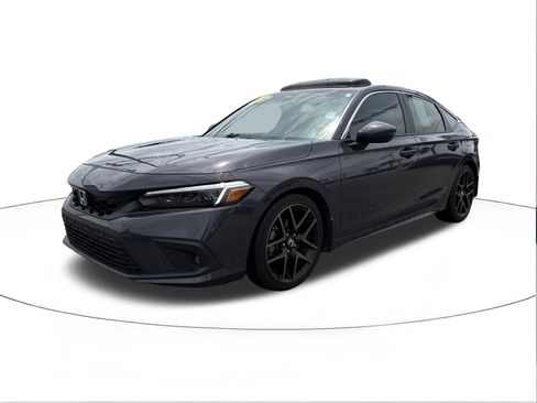 Used 2024 Honda Civic Sport Touring image 7