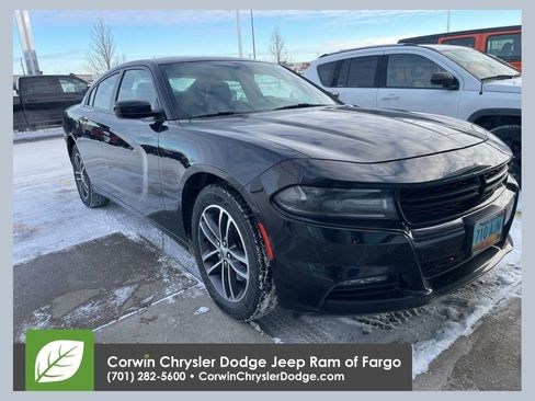 Used 2019 Dodge Charger SXT w/ Plus Group image 1