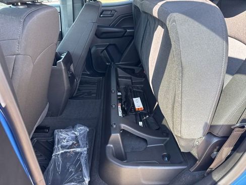 New 2026 Chevrolet Colorado Trail Boss w/ Off-Road Front Bumper Package AWD/4WD image 23