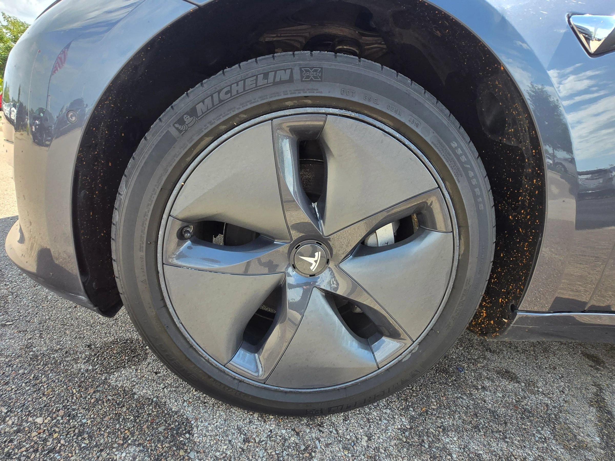 Used 2018 Tesla Model 3 Long Range RWD image 16