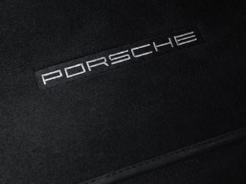 Used 2016 Porsche Cayman GT4 image 28