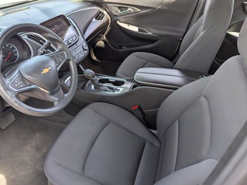 Certified 2024 Chevrolet Malibu LT image 25