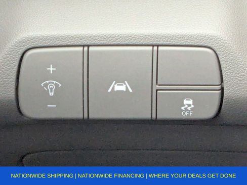 Used 2022 Hyundai Elantra SEL image 38