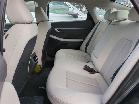 New 2025 Hyundai Sonata SEL image 13