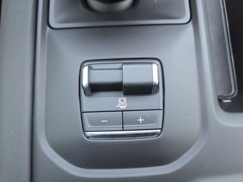 New 2026 GMC Sierra 1500 Denali image 9