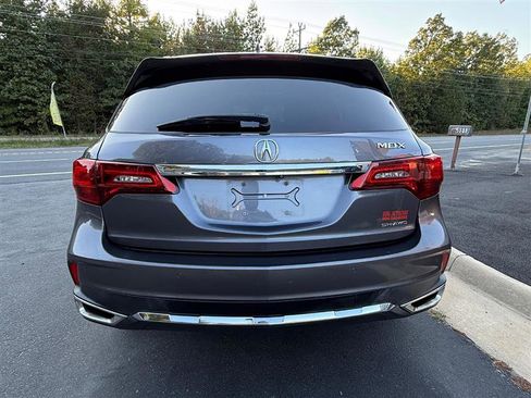 Used 2017 Acura MDX SH-AWD image 4
