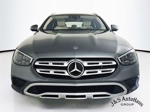 Used 2022 Mercedes-Benz E 450 4MATIC All-Terrain Wagon image 2