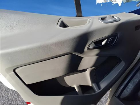 New 2025 Ford Transit 350 148 Low Roof AWD image 22