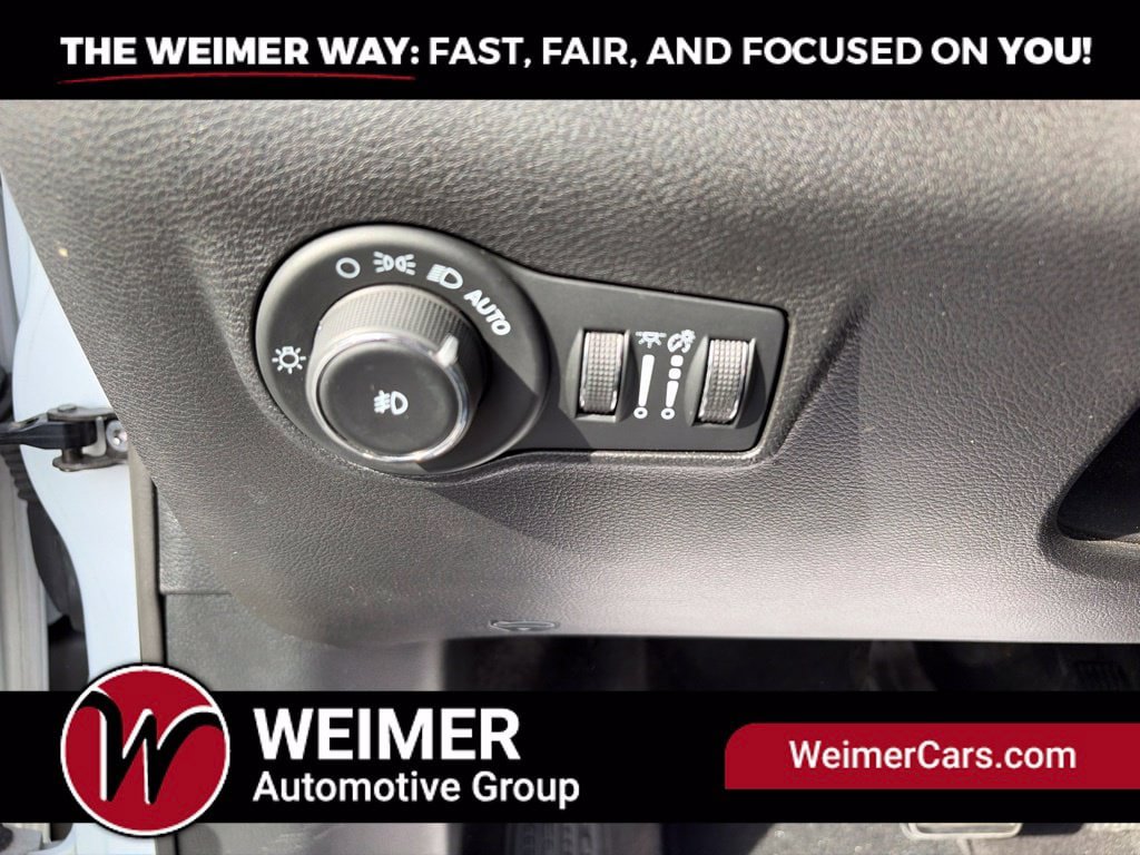 Used 2024 Jeep Compass Limited AWD/4WD image 21