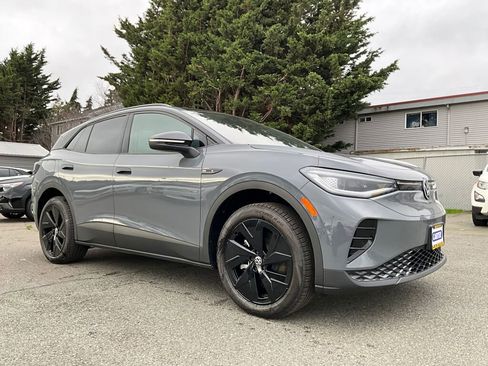 New 2026 Volkswagen ID.4 Pro S image 2