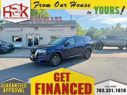 Used 2022 Nissan Pathfinder SV
