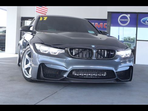Used 2017 BMW M3 RWD image 1