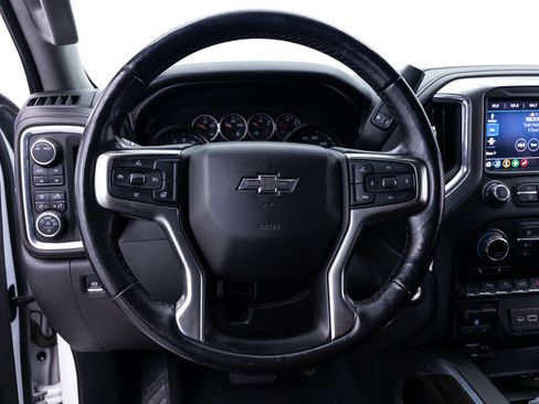 Used 2020 Chevrolet Silverado 1500 LT Trail Boss AWD/4WD image 27