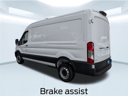 New 2026 Ford Transit 250 148 Medium Roof w/ Load Area Protection Package RWD image 4