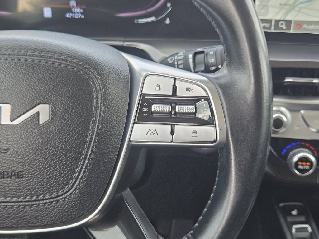 Used 2024 Kia Telluride S FWD image 27