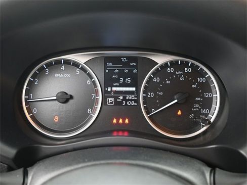 Used 2025 Nissan Kicks Play S image 19