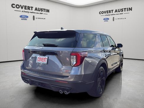 Certified 2022 Ford Explorer ST w/ Equipment Group 401A image 5