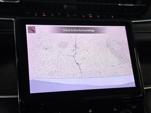 Used 2022 Jeep Grand Cherokee L Limited RWD image 17