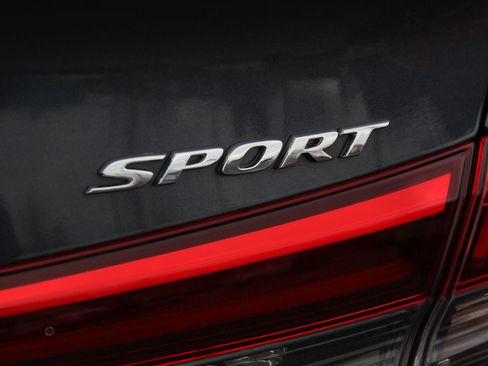 Used 2024 Honda Civic Sport image 30