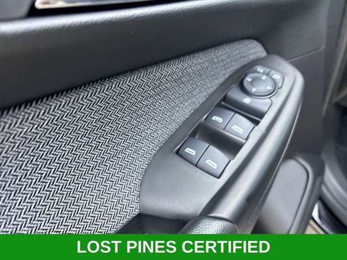 Used 2025 Chevrolet TrailBlazer LT FWD image 24