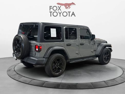 Used 2022 Jeep Wrangler Unlimited Sport AWD/4WD image 6