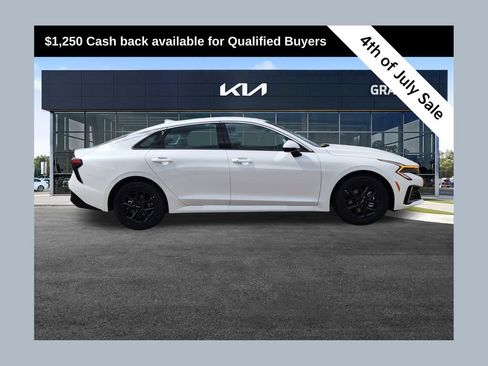New 2026 Kia K5 LXS FWD image 1