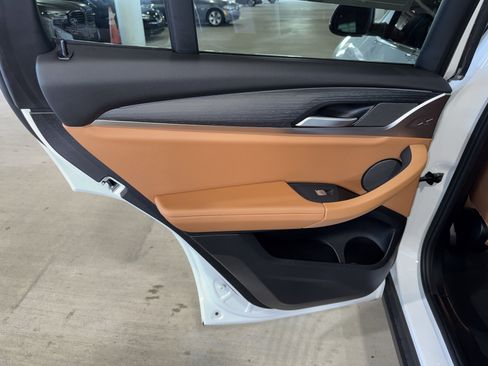 Used 2023 BMW X3 sDrive30i w/ Convenience Package image 16