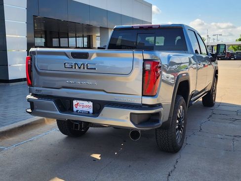 New 2026 GMC Sierra 2500 Denali Ultimate w/ Max Trailering Package AWD/4WD image 3