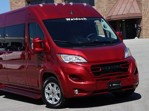 Used 2023 RAM ProMaster 2500 w/ Premium Convenience Group (B) image 8