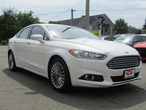 Used 2016 Ford Fusion Titanium AWD/4WD image 1