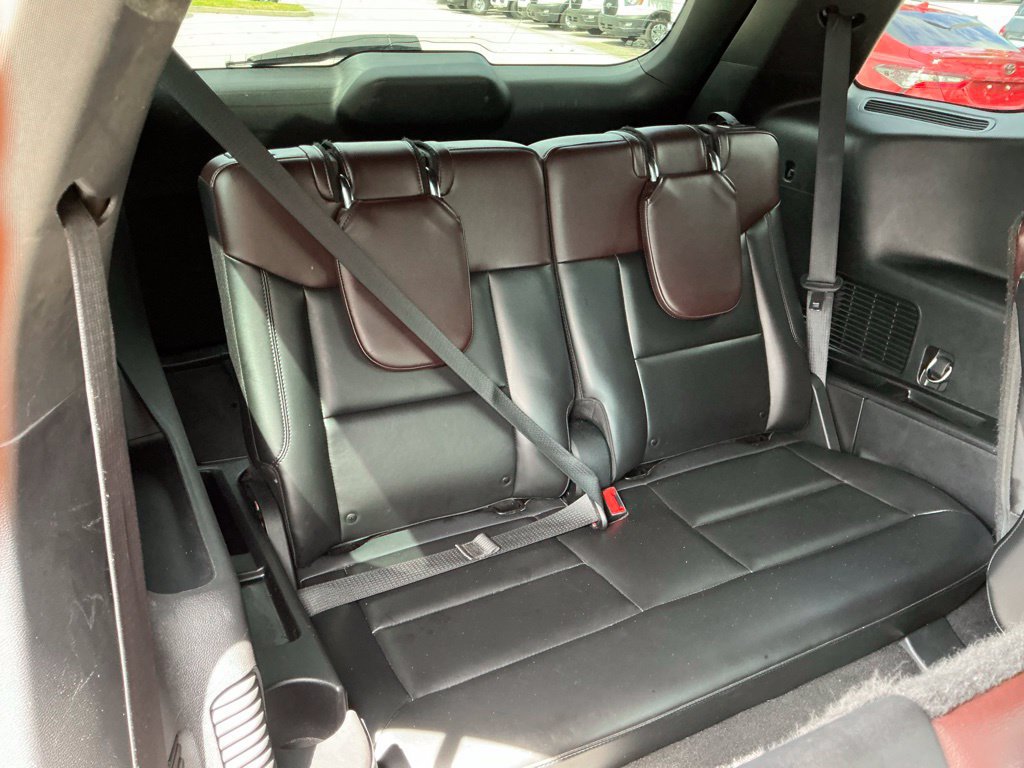 Used 2020 Ford Explorer Platinum w/ Premium Technology Package AWD/4WD image 25