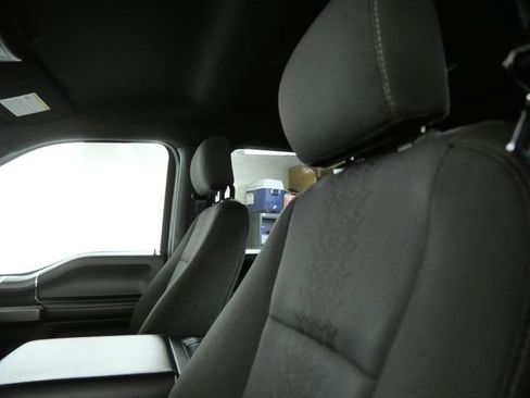Used 2019 Ford F150 XLT w/ Equipment Group 302A Luxury AWD/4WD image 20