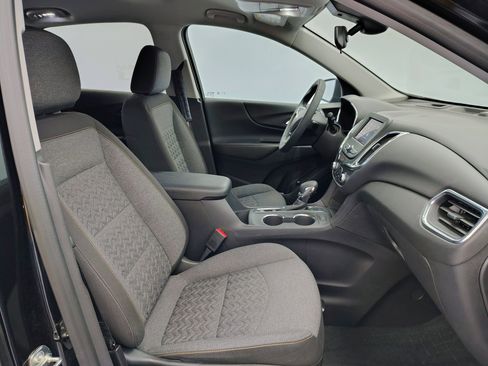 Used 2024 Chevrolet Equinox LT w/ LPO, Floor Liner Package AWD/4WD image 15