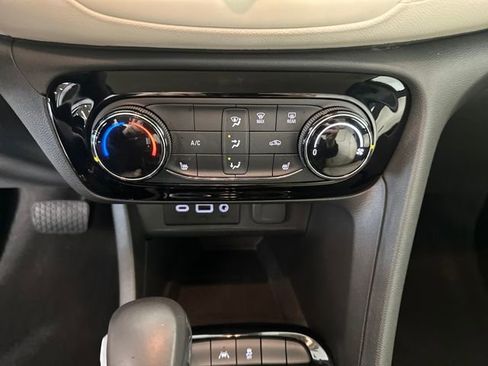 Used 2023 Buick Encore GX Preferred w/ Cold Weather Comfort Package image 24