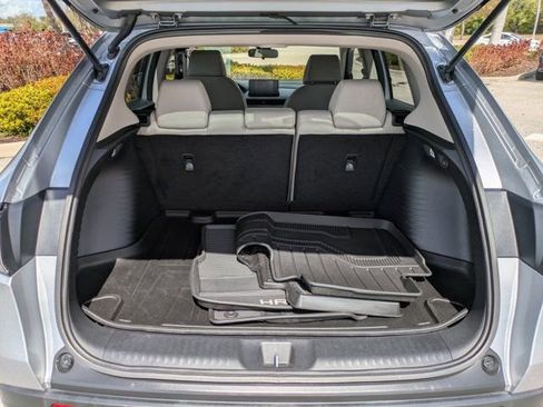 Certified 2024 Honda HR-V LX image 13