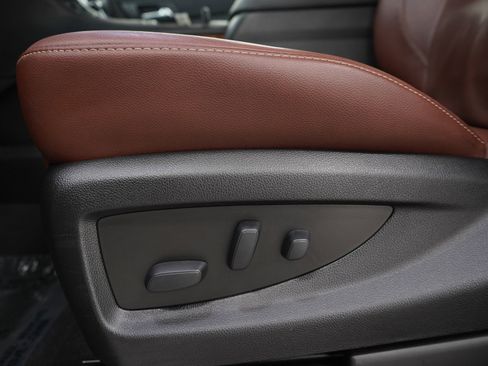 Used 2019 Chevrolet Tahoe Premier w/ Premier Plus Edition image 29