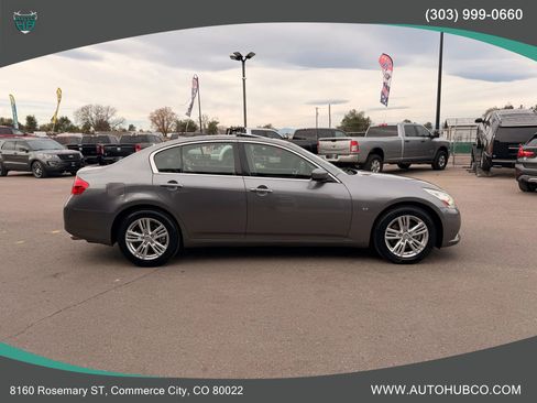 Used 2015 INFINITI Q40 AWD w/ Navigation Package image 4