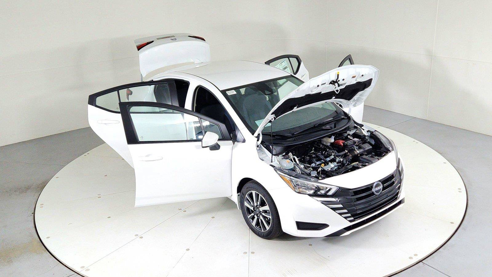 Used 2025 Nissan Versa SV w/ Trunk Package FWD image 42
