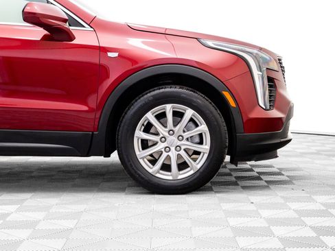 Certified 2023 Cadillac XT4 Luxury w/ Cold Weather Package image 38