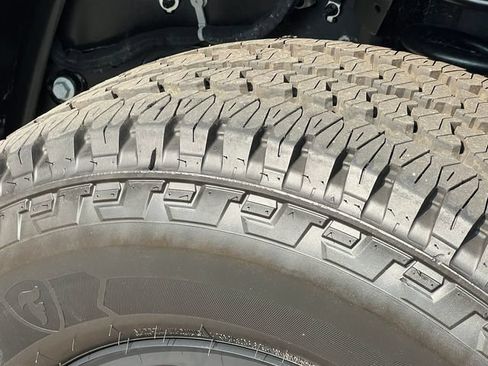 Used 2025 RAM 2500 Tradesman w/ Safety Group AWD/4WD image 10